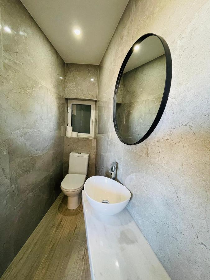 Ana Seafront Haven Apartment グジラ エクステリア 写真