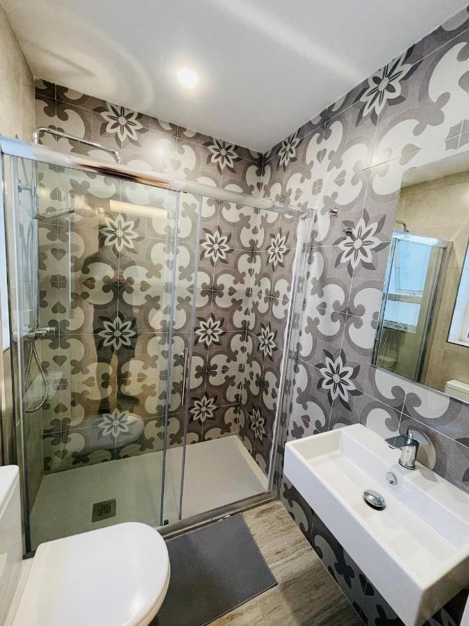 Ana Seafront Haven Apartment グジラ エクステリア 写真